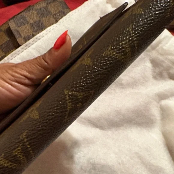 Louis Vuitton authentic monogram papier wallet with COA passport holder - Picture 12 of 13